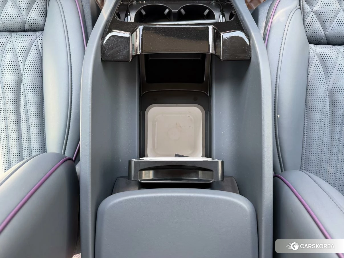 Mercedes-Benz V-class id 4498906 из Китая 15