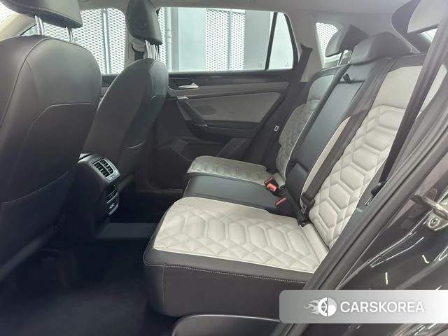 Volkswagen Tanyue id 4241125 из Китая 13
