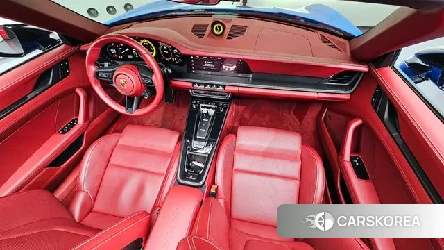 Porsche 911(992) id 3305585 из Кореи 17