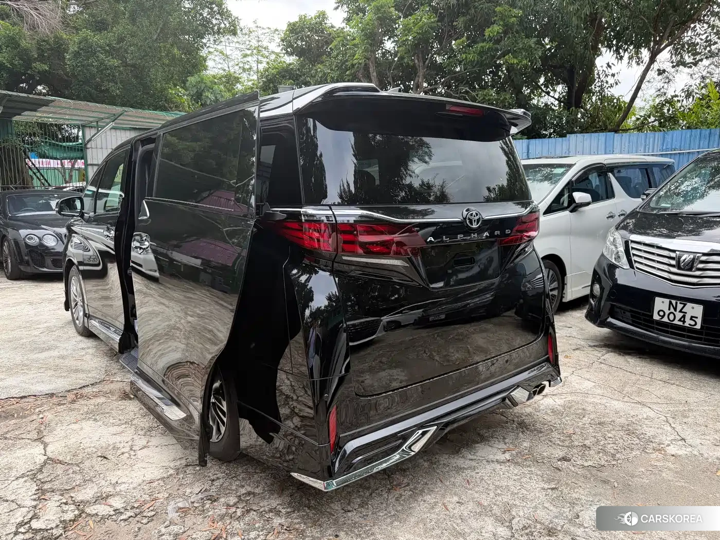 Toyota Elfa id 4512964 из Китая 7