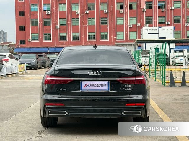 Audi A6L id 4328818 из Китая 16
