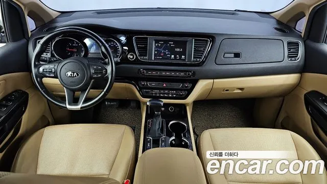 Kia The New Carnival id 2844729 из Кореи 17