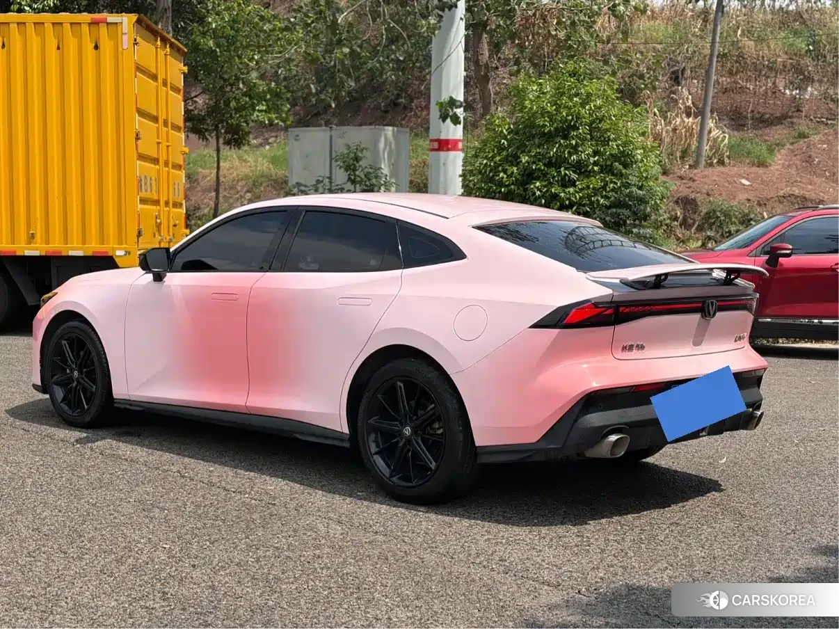 Chang'an UNI-V id 4681147 из Китая 7