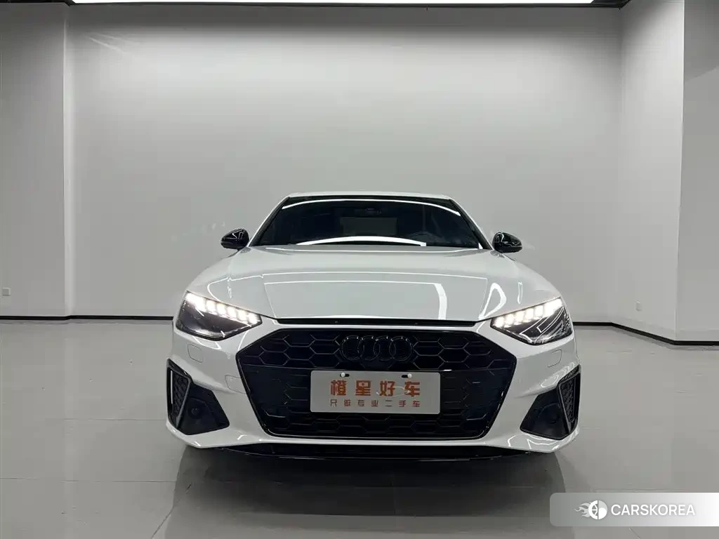 Audi A4L id 4622391 из Китая 13
