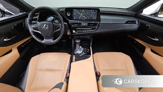 Lexus ES300h 7th generation id 3082301 из Кореи 17