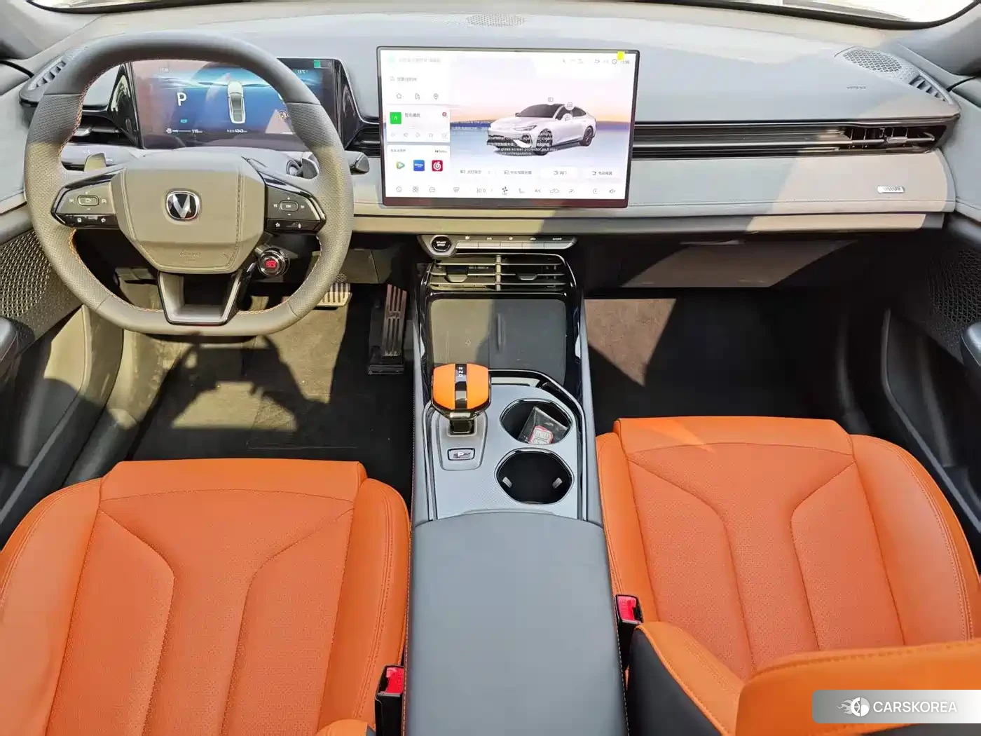 Chang'an Changan UNI-V id 4547367 из Китая 12