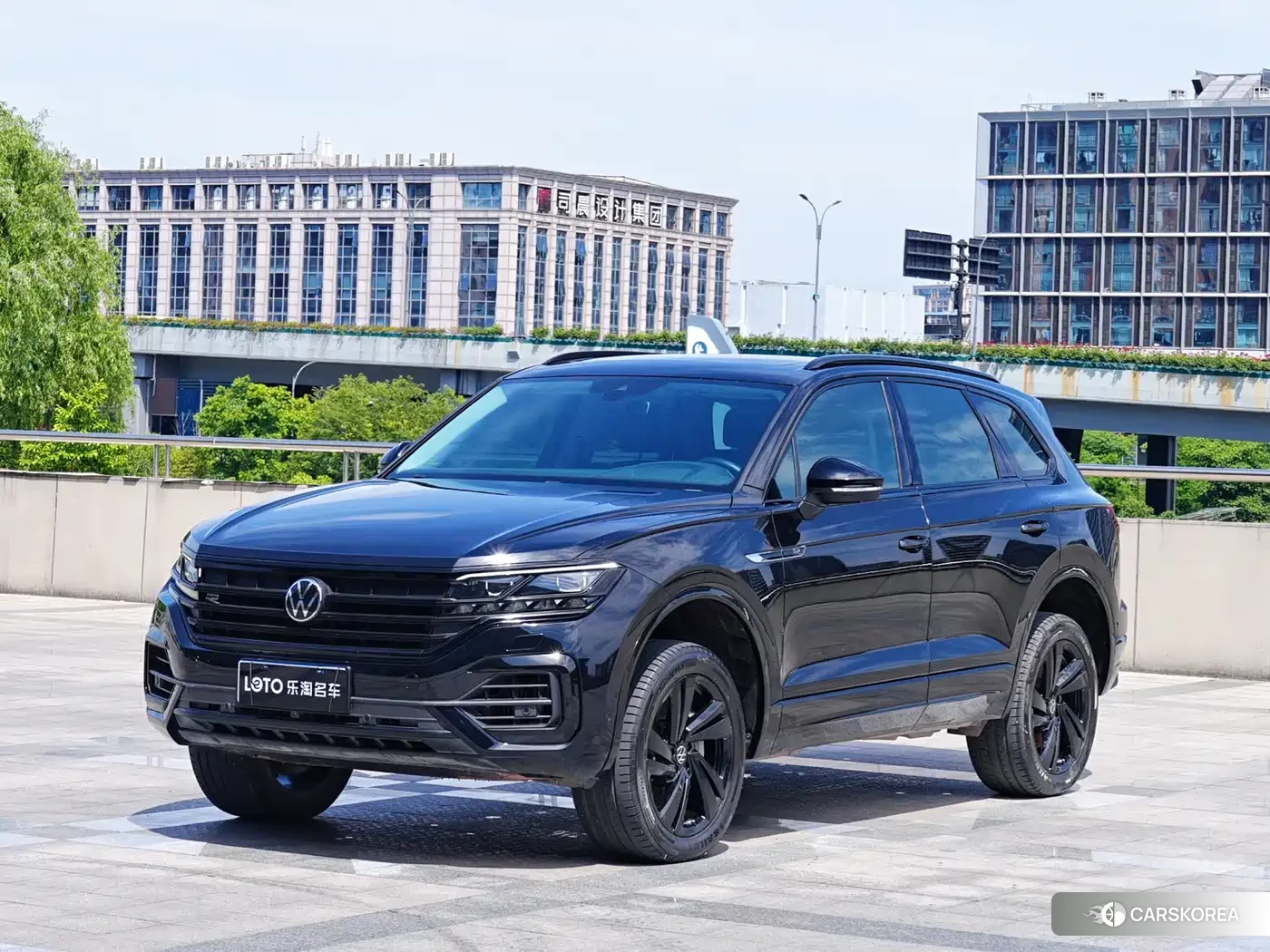 Volkswagen Touareg id 4577445 из Китая 10