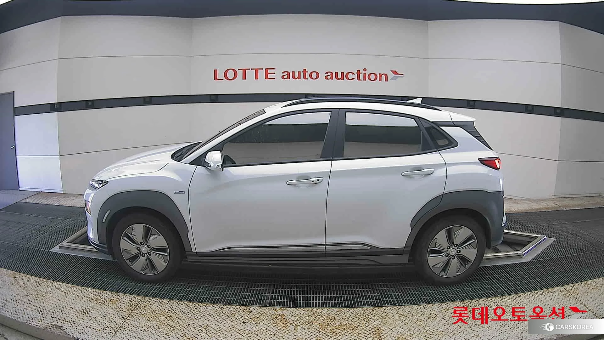 Hyundai KONA Electric id 4679282 из Кореи 33