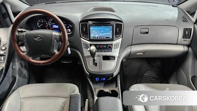 Hyundai The New Grand Starex id 4865375 из Кореи 17