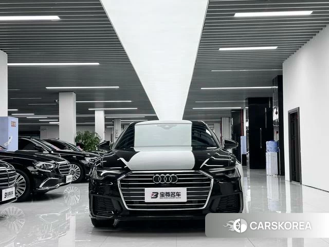 Audi A6L id 4300218 из Китая 14