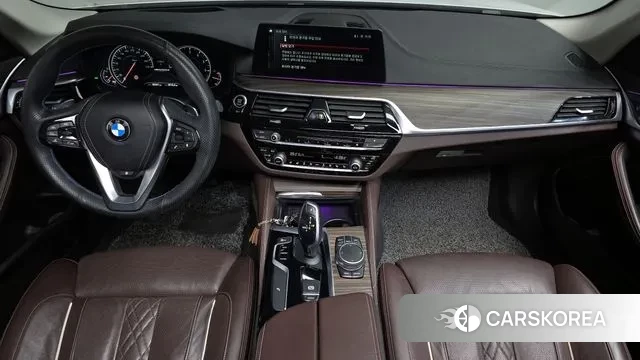 BMW 5 Series (G30) id 3773194 из Кореи 17