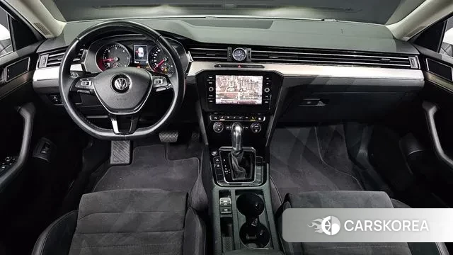 Volkswagen Passat GT (B8) id 2977216 из Кореи 17