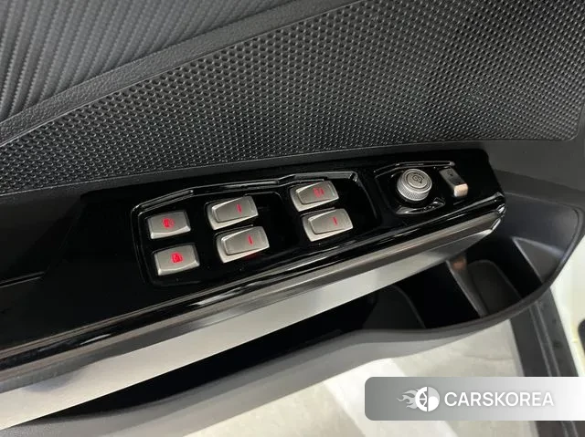 Ssangyong Tivoli Air id 3595453 из Кореи 16