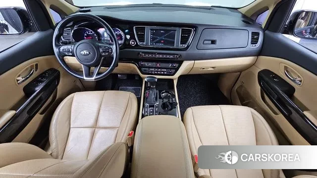 Kia The New Carnival id 3677302 из Кореи 17