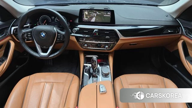 BMW 5 Series (G30) id 4543127 из Кореи 17