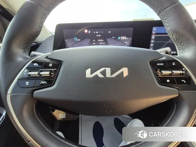 Kia EV6 id 3116473 из Кореи 13