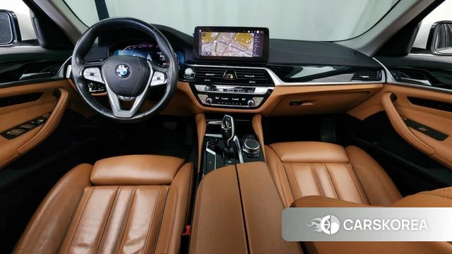 BMW 5 Series (G30) id 4323813 из Кореи 30