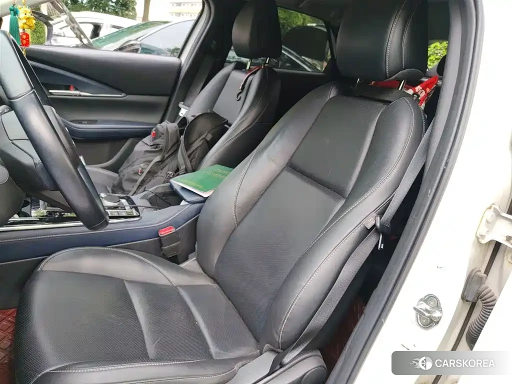Mazda CX-30 id 4547653 из Китая 8