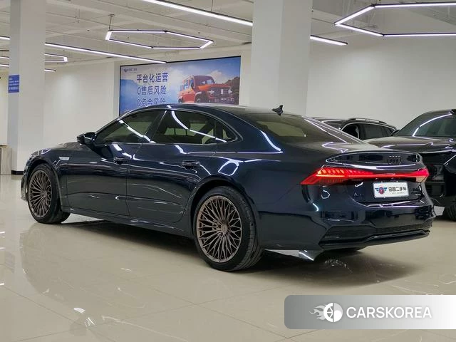 Audi A7L id 4261628 из Китая 7