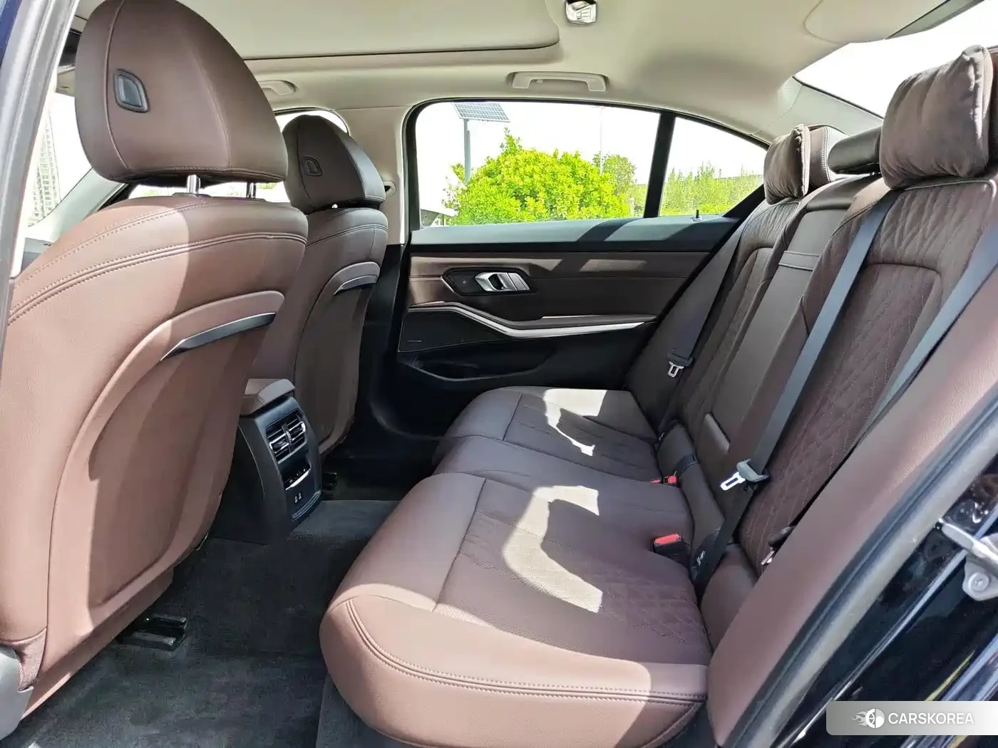 BMW 3 series id 4545714 из Китая 17