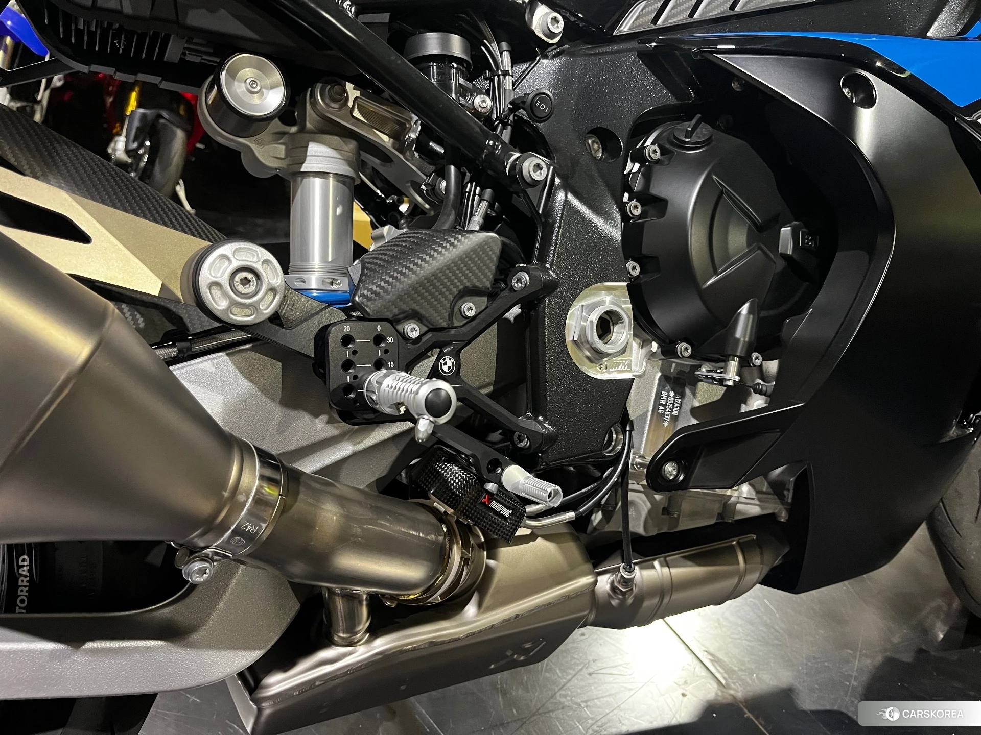 BMW M1000RR id 3946715 из Японии 7