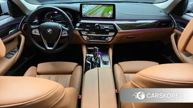 BMW 5 Series (G30) id 3372583 из Кореи 17