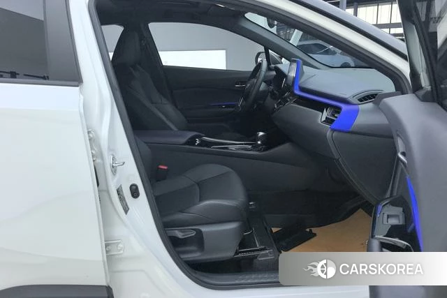 Toyota IZOA id 4235892 из Китая 14