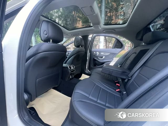 Mercedes-Benz Class C id 4334747 из Китая 15