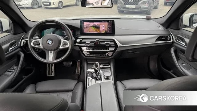 BMW 5 Series (G30) id 3528918 из Кореи 17