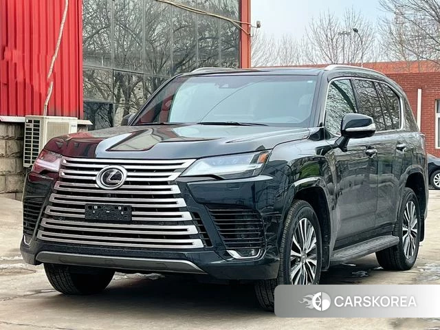 Lexus LX id 4298377 из Китая 8