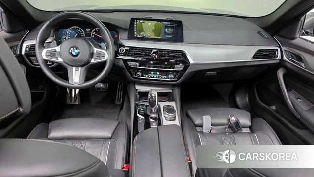 BMW 5 Series (G30) id 3801515 из Кореи 17