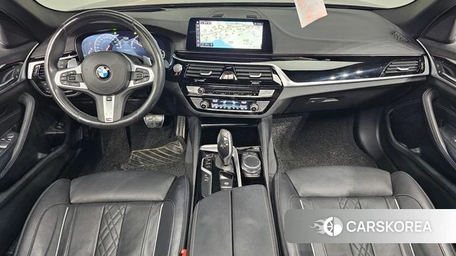 BMW 5 Series (G30) id 4447127 из Кореи 30