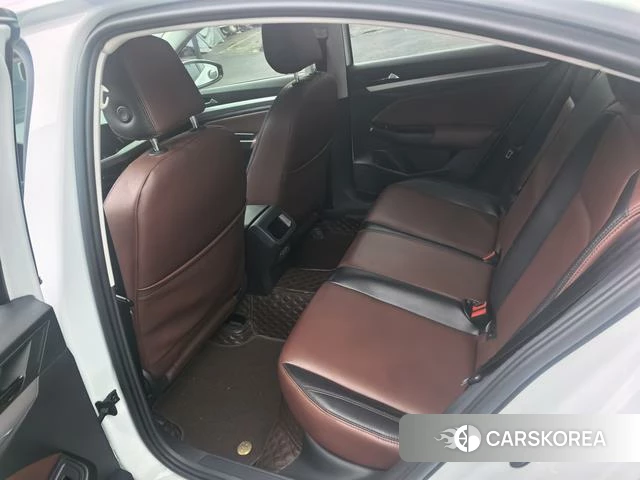 Volkswagen Bora id 4256093 из Китая 8