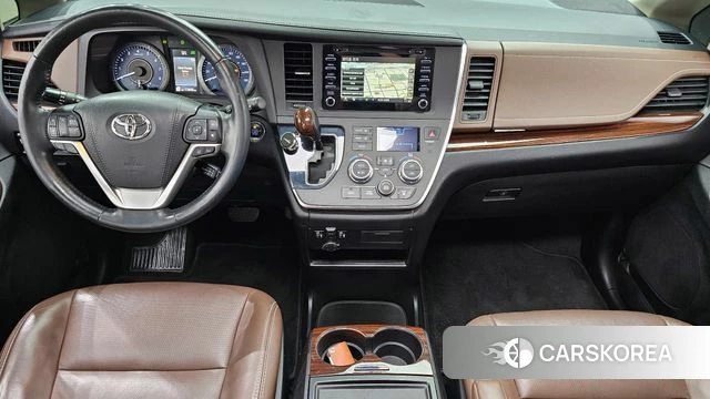 Toyota Sienna id 3942884 из Кореи 17