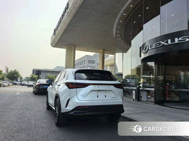 Lexus NX id 4393310 из Китая 14