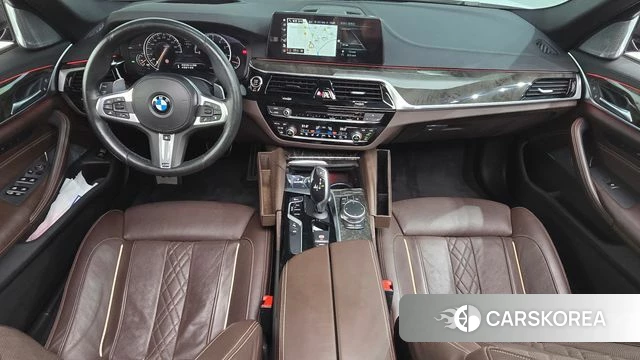 BMW 5 Series (G30) id 4557929 из Кореи 30