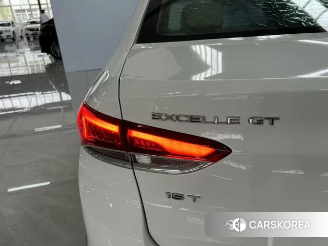 Buick Yinglang id 4254678 из Китая 19
