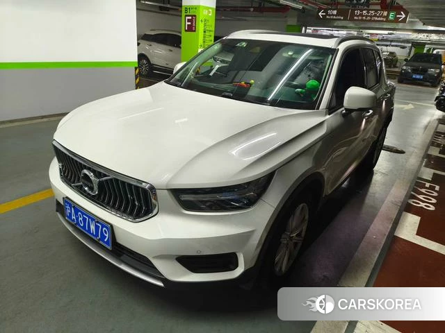 Volvo XC40 (imported) id 4240637 из Китая 7