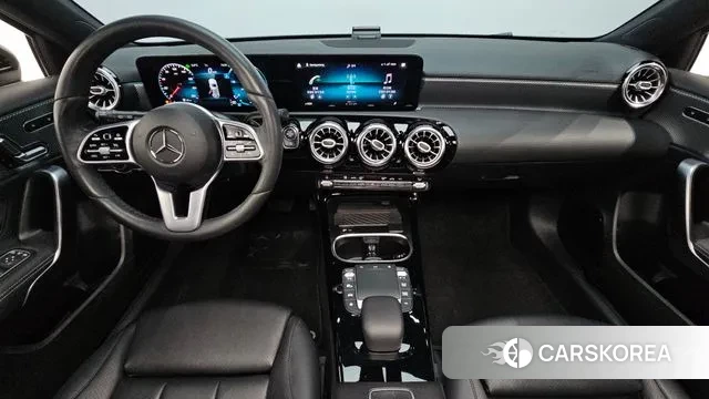 Mercedes-Benz A-Class W177 id 3597763 из Кореи 17