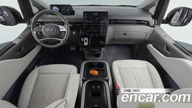 Hyundai Staria id 2307845 из Кореи 17