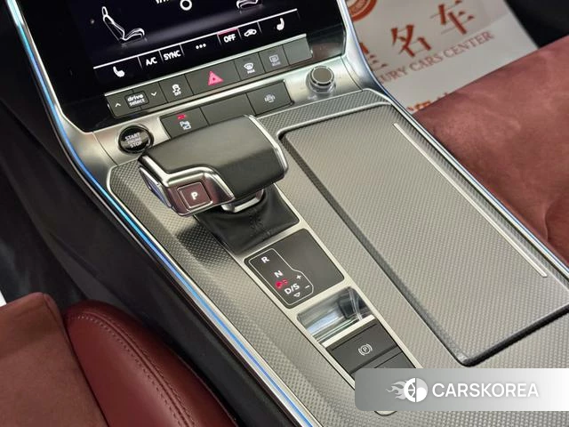 Audi A6L id 4257510 из Китая 16