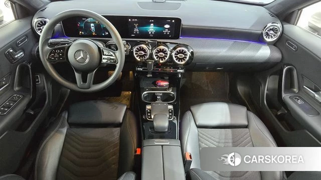 Mercedes-Benz A-Class W177 id 4535703 из Кореи 17