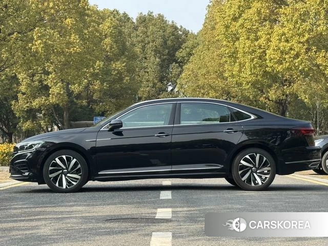 Volkswagen Passat id 4261341 из Китая 19