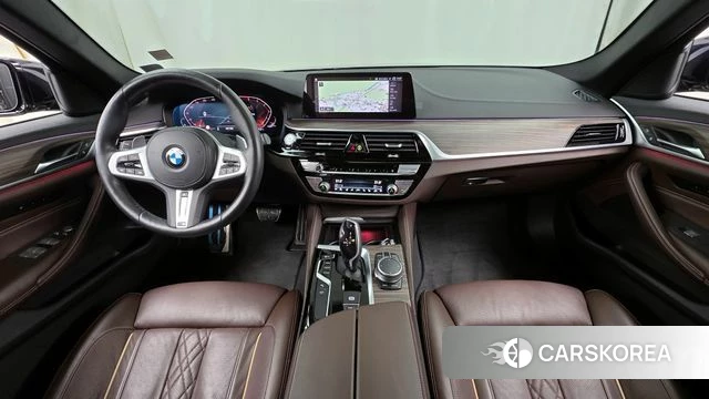 BMW 5 Series (G30) id 3872973 из Кореи 17