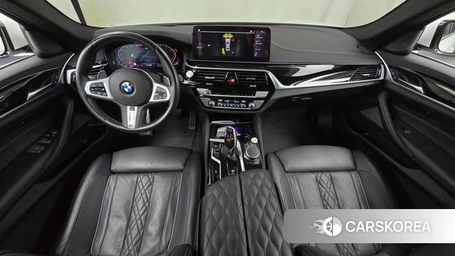 BMW 5 Series (G30) id 4687985 из Кореи 28