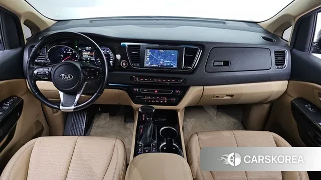 Kia The New Carnival id 3357113 из Кореи 17