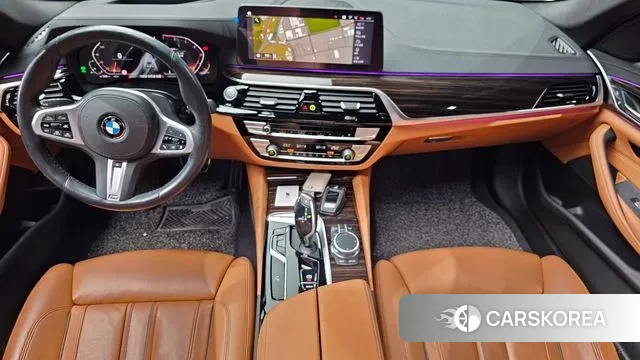 BMW 5 Series (G30) id 3556933 из Кореи 17