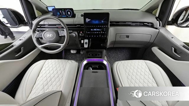 Hyundai Staria id 3909519 из Кореи 17