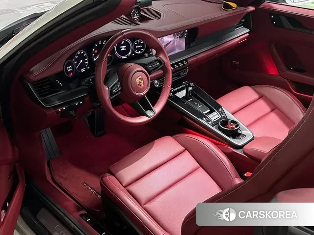 Porsche 911(992) id 2925387 из Кореи 14