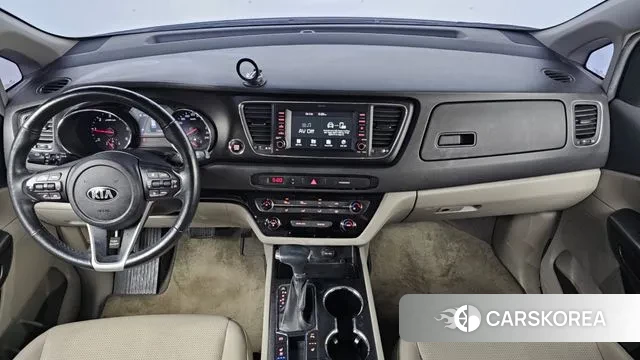 Kia The New Carnival id 3682553 из Кореи 17